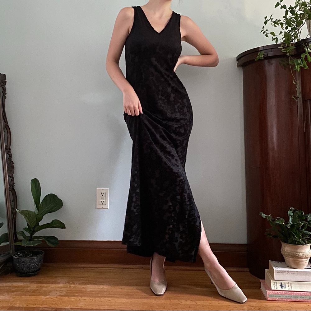 VINTAGE FLORAL FLOOR-LENGTH GOWN DRESS